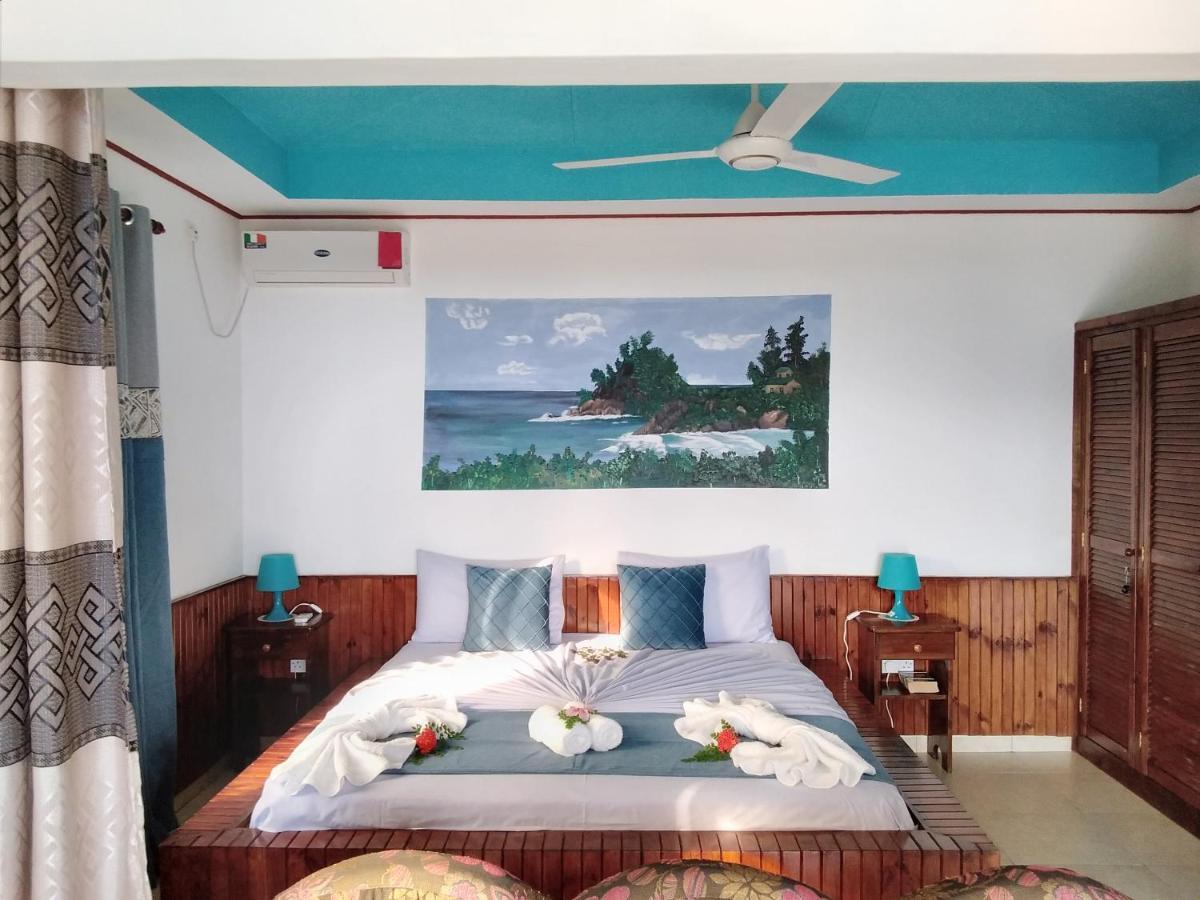 Les Elles Guesthouse Self Catering Baie Lazare  ภายนอก รูปภาพ