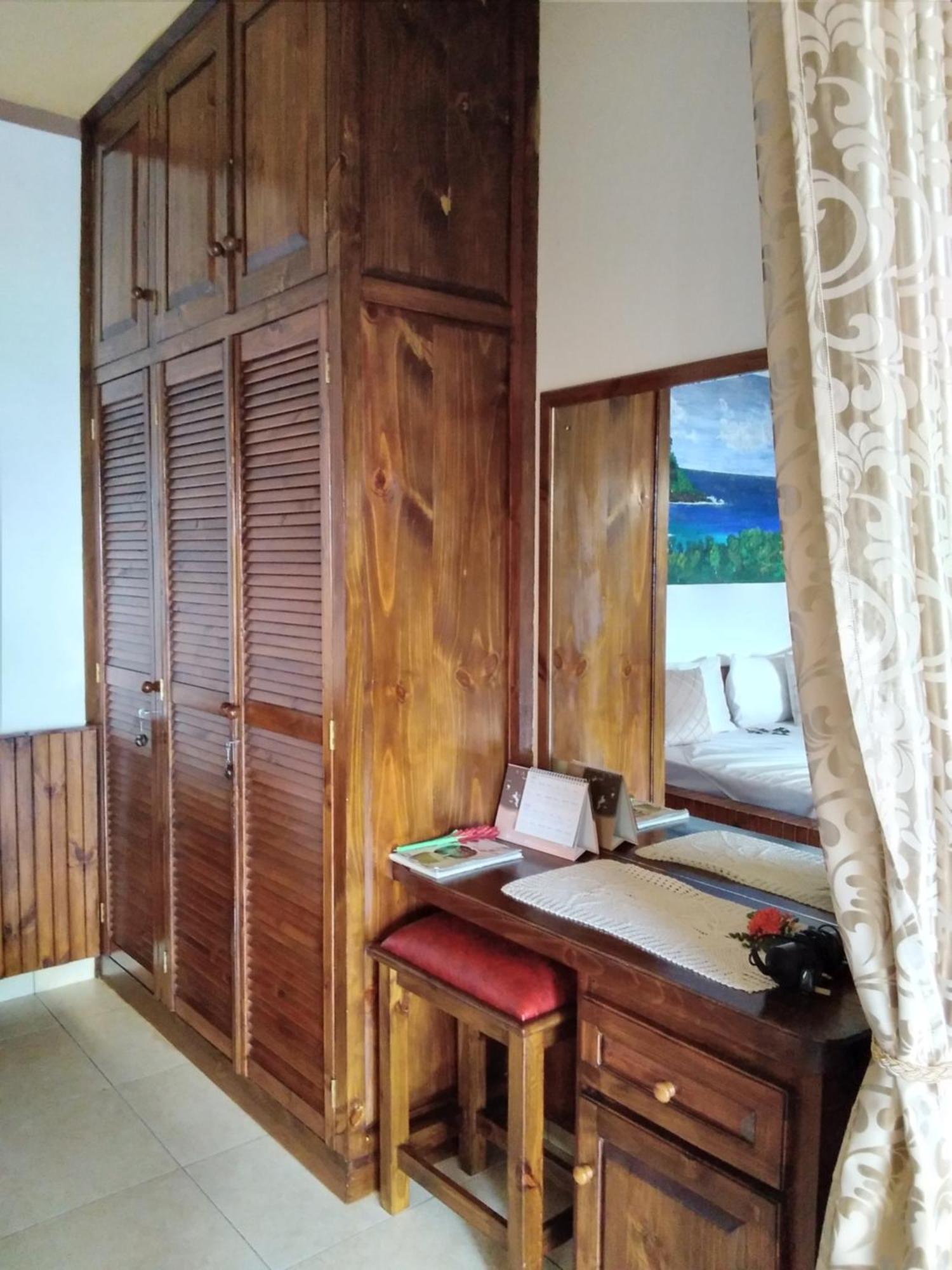 Les Elles Guesthouse Self Catering Baie Lazare  ห้อง รูปภาพ