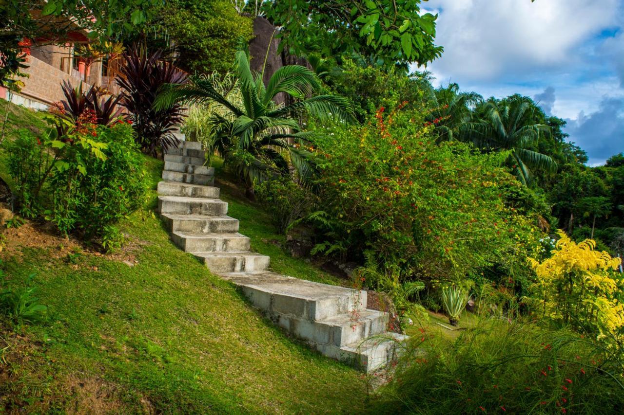 Les Elles Guesthouse Self Catering Baie Lazare  ภายนอก รูปภาพ